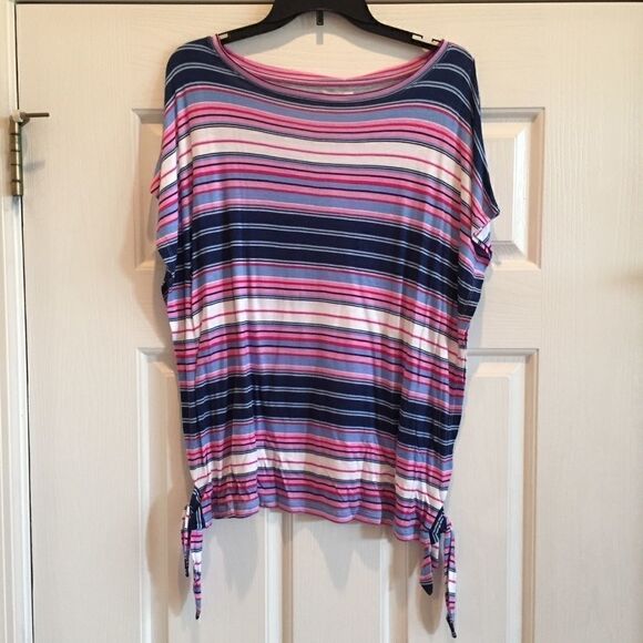 Charming Charlie Top   - Picture 2 of 6